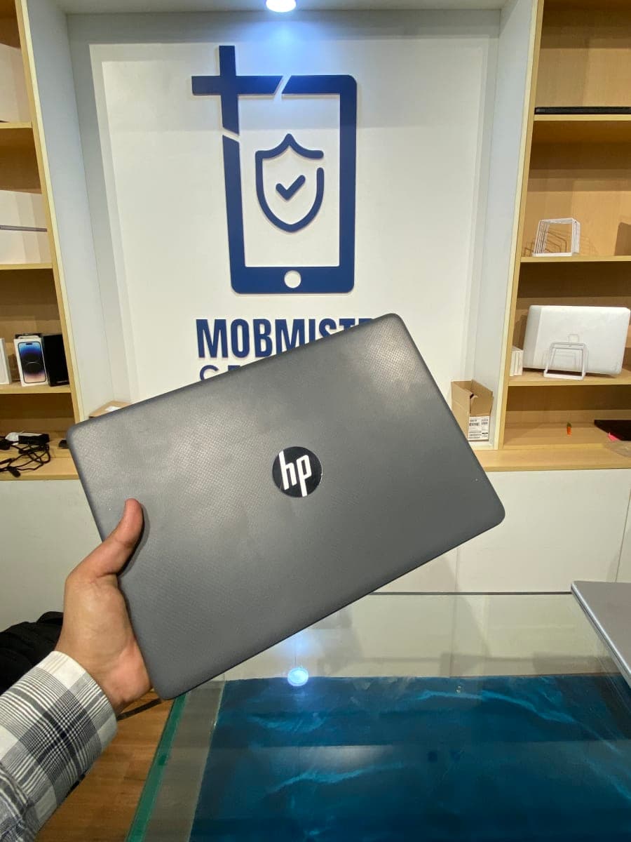 HP 240G8