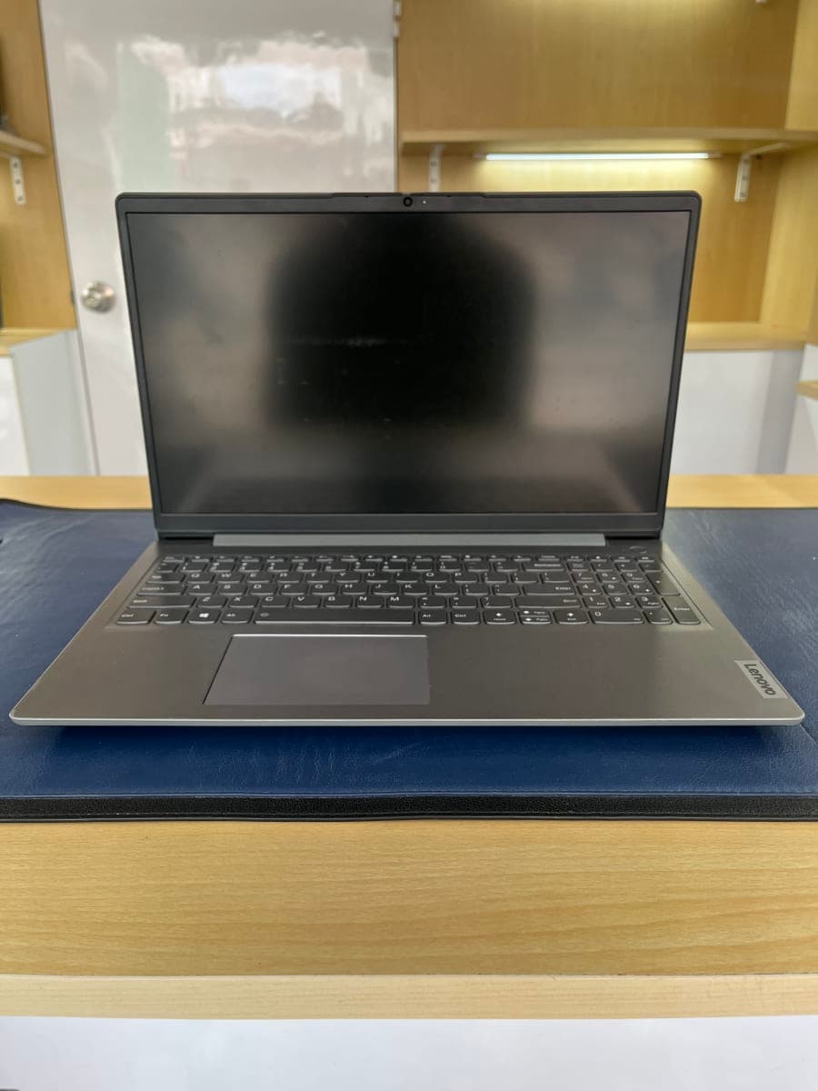 LENOVO IDEAPAD SLIM 3 15.6”